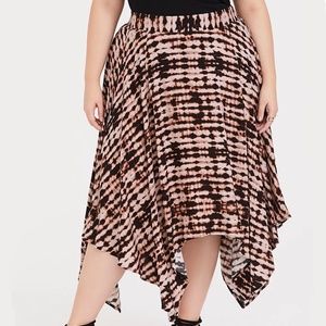 NWOT Torrid Tie-Dye Challis Handkerchief Maxi Skirt 1X